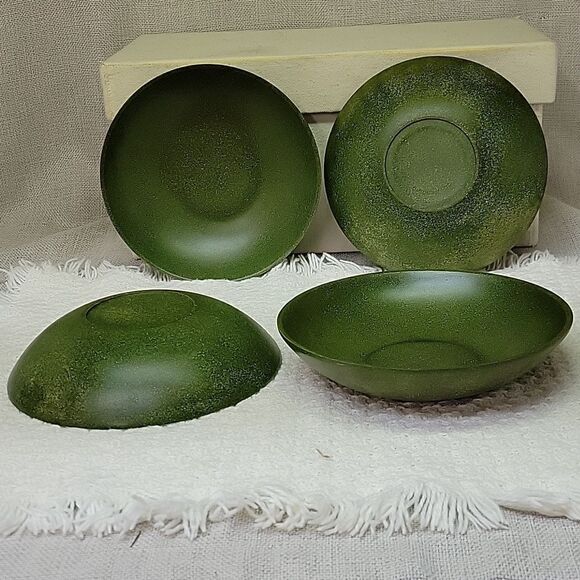 Japanese teacup, 4 wooden bowls, 6 kids sushi helpers, mat - Picture 3 of 8